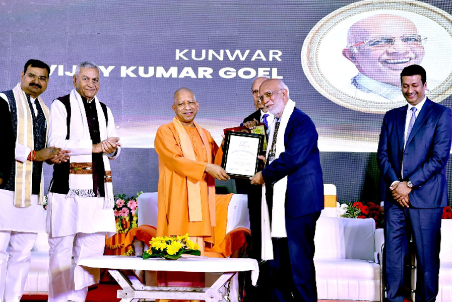 Lifetime Achievement Award for Mr. Vijay Kumar Goel, Chairman, Dhampur Bio Organics Ltd.